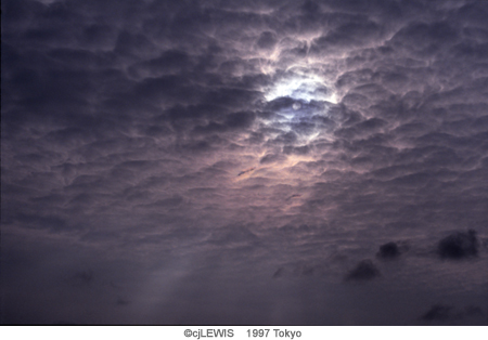 暗雲と光.jpg
